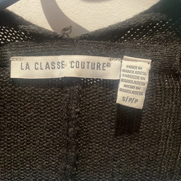 3/$15 Open front poncho size small grey - Picture 2 of 3